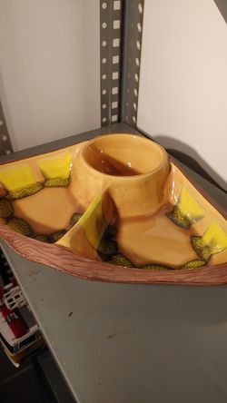 Vintage Treasure craft chips and dip dish