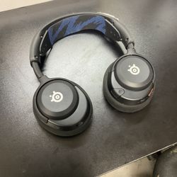 SteelSeries Artis Nova 5P