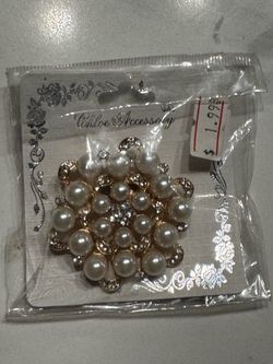 Pearl and Rhinestone Cluster Brooch