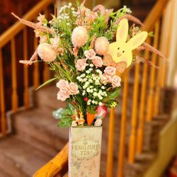 Tea Time Easter Arrangement