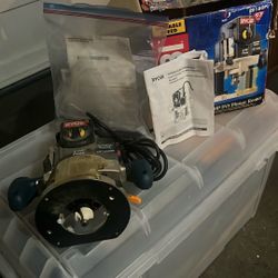 RYOBI PLUNGE ROUTER