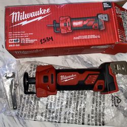 Milwaukee M18 18V Lithium-Ion Cordless Drywall Cut Out Rotary Tool