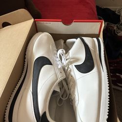 Nike Cortez Size 12 Men’s