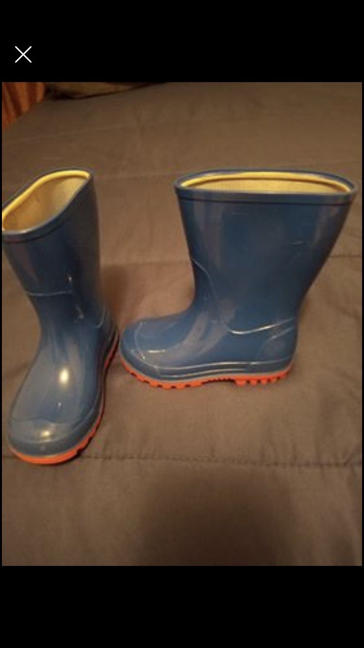 Rain boots toddler