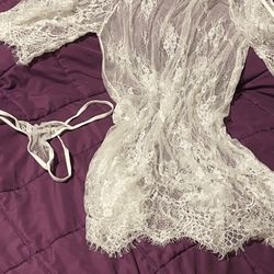 AvidLove (White, Lace)Cold-Shoulder Cover-up