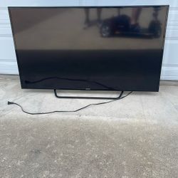 55 Inch Sony Smart TV