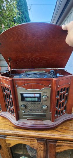Radio, CD, and record player