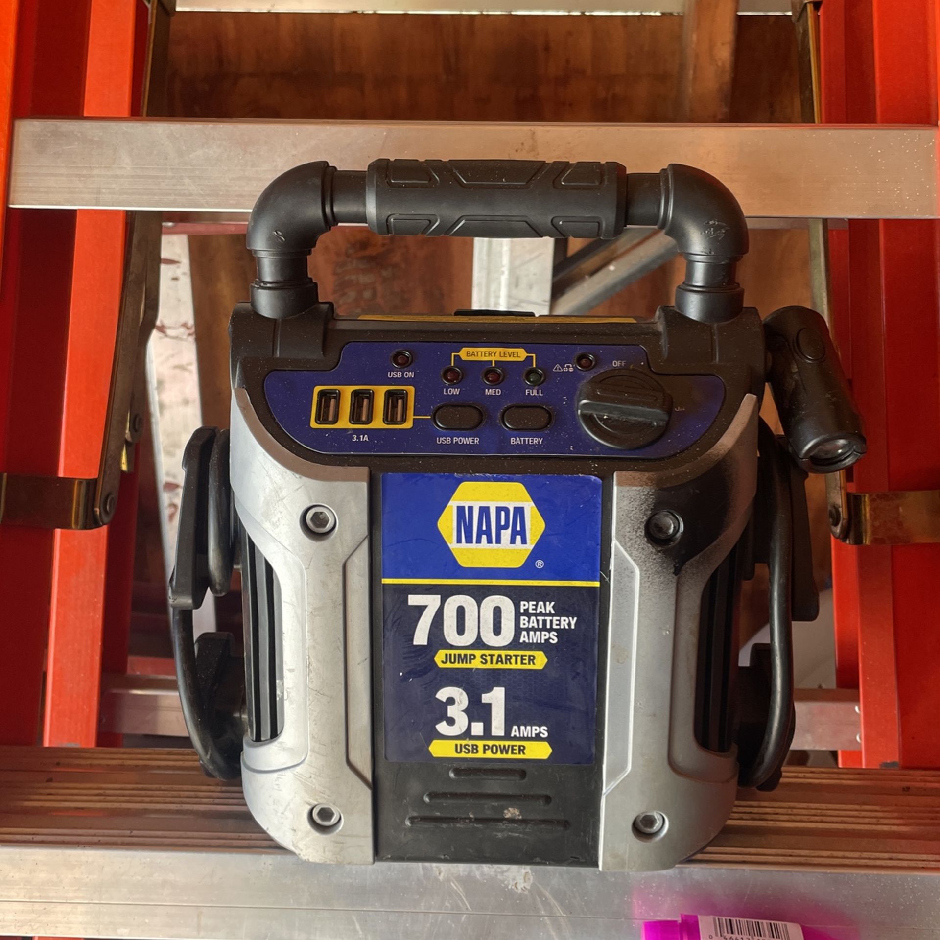 NAPA Jump Starter