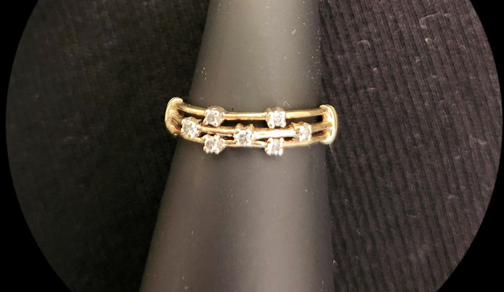 Vintage Yellow Gold And Diamond Ring