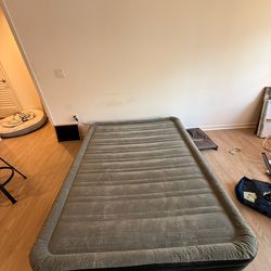 Bestway Self-Inflating Air Mattress – New