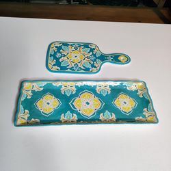 Le Cadeaux brand melamine Serving Tray and Cheese board
