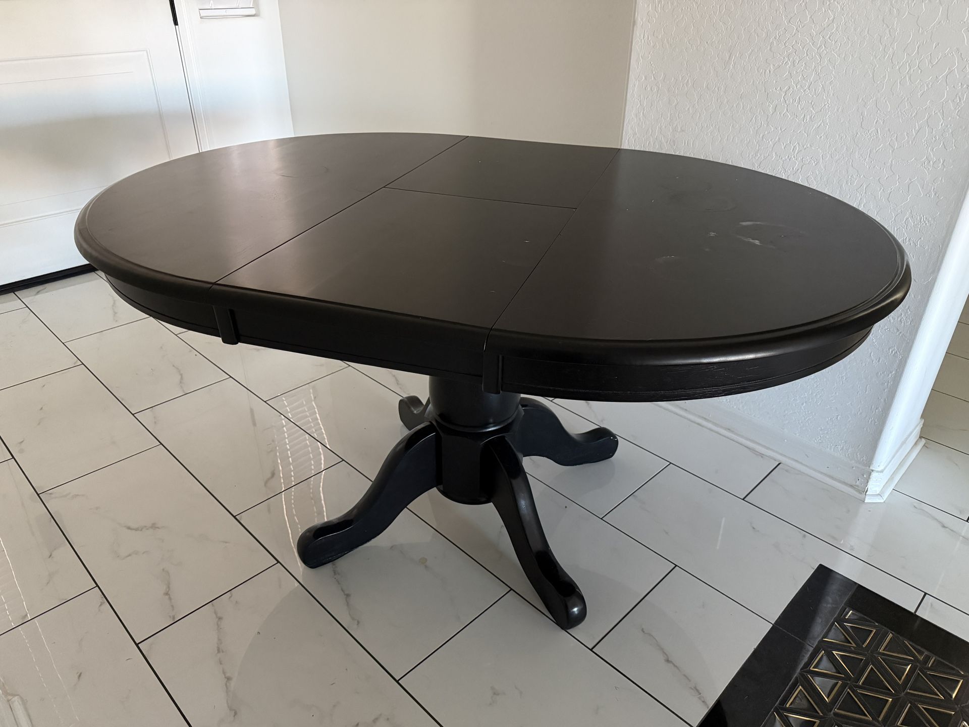 Round Table Plus Chairs