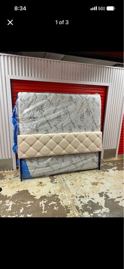 King bed with whole mattress