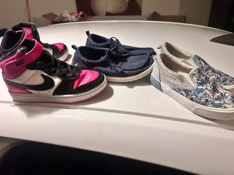 Shoes and cloths for 5-6 year old girl
