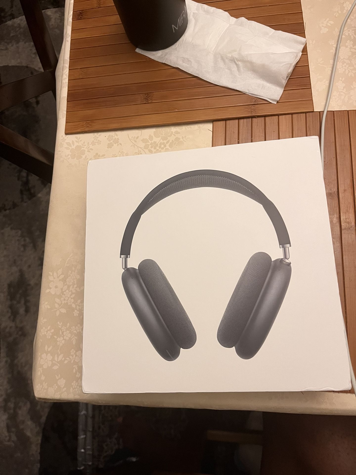 Airpod Maxes