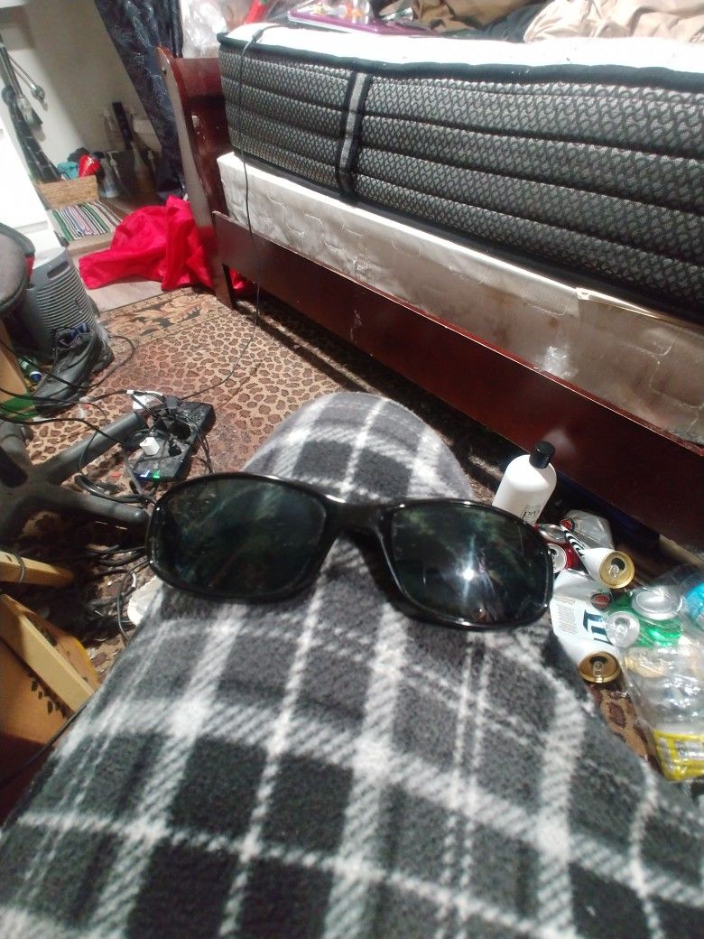 Used Gucci Sunglasses