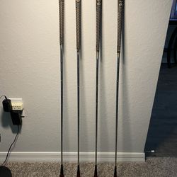 Antique Persimmon Wood Golf Clubs by Hillerich & Bradsby – Full Vintage Woods Set