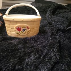 $3 Cute Multipurpose Glass Basket IN Humble, Tx