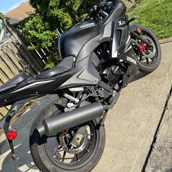 Venom x 2023 cheap low miles $1,100