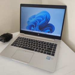 HP Elitebook 15.6" Laptop - Intel Core i5 8th Gen 3.6ghz, 16gb DDR4, NVME 256gb SSD, HD 620 Gaming GPU GTA V, USB-C, Windows 11, Backlit, NEW Battery!