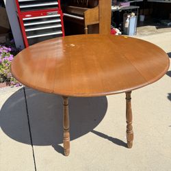 Dining Room Table Drop Leaf Works Great Maple