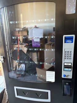 Seaga - INF5C - Infinity 5-wide Refrigerated Snack / Drink Combo - $2000