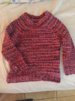 Beautiful fall/winter sweater
