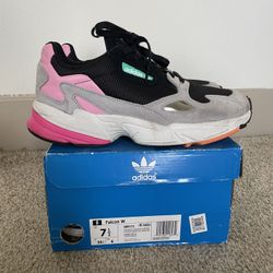 Adidas Falcon Women’s Size 7.5