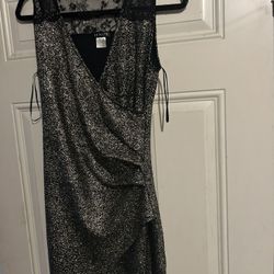 Dress Gold 