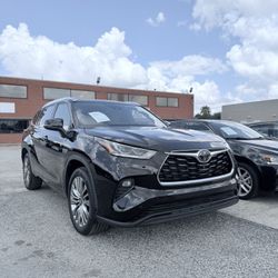 2021 Toyota Highlander 