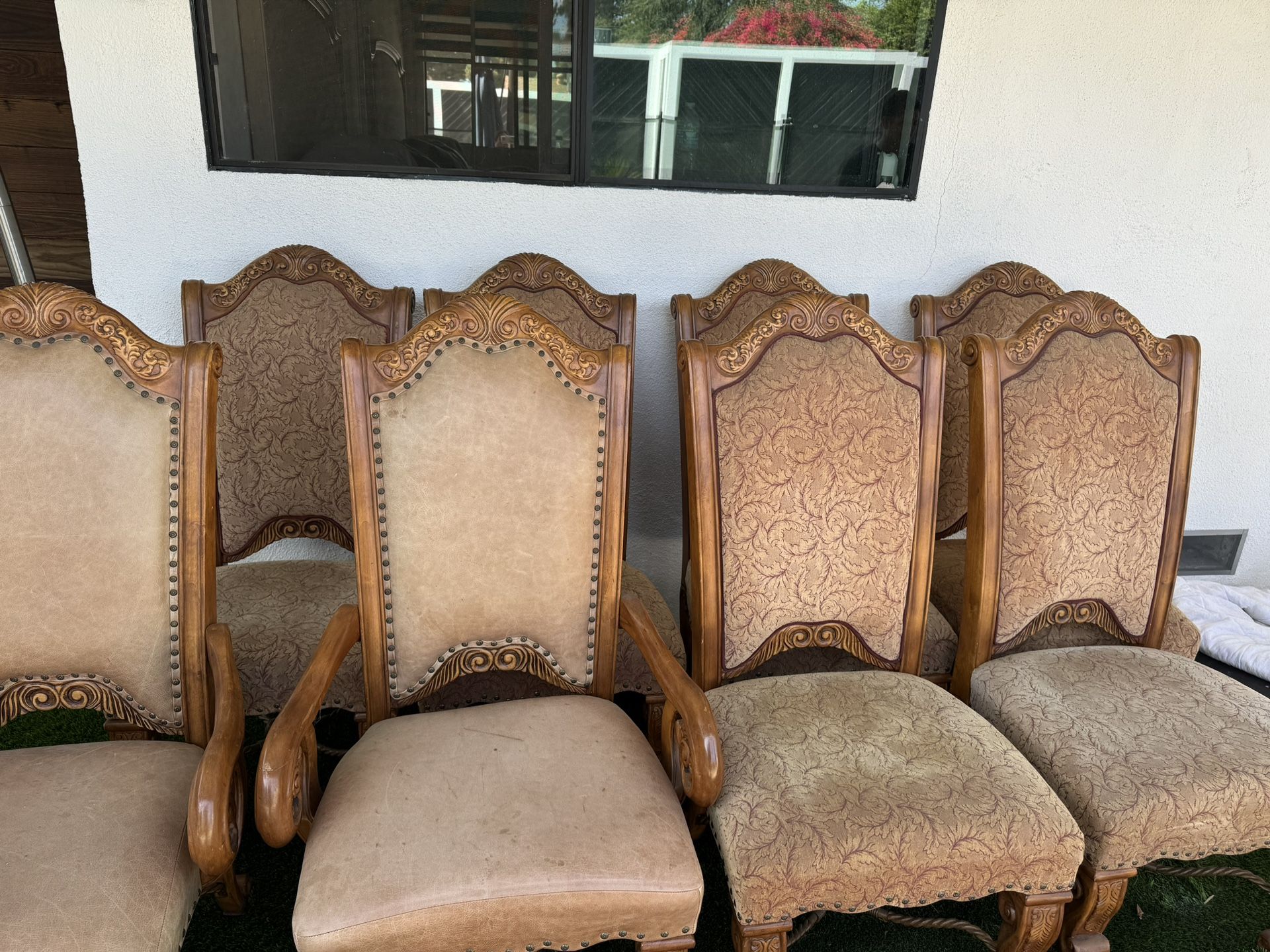 8 Chair Dining Table