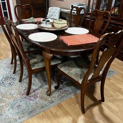 Dining Table Set 
