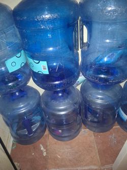 5 gallon waters jugs