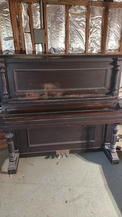 Free piano