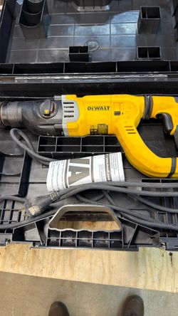 Dewalt rotary hammer drill