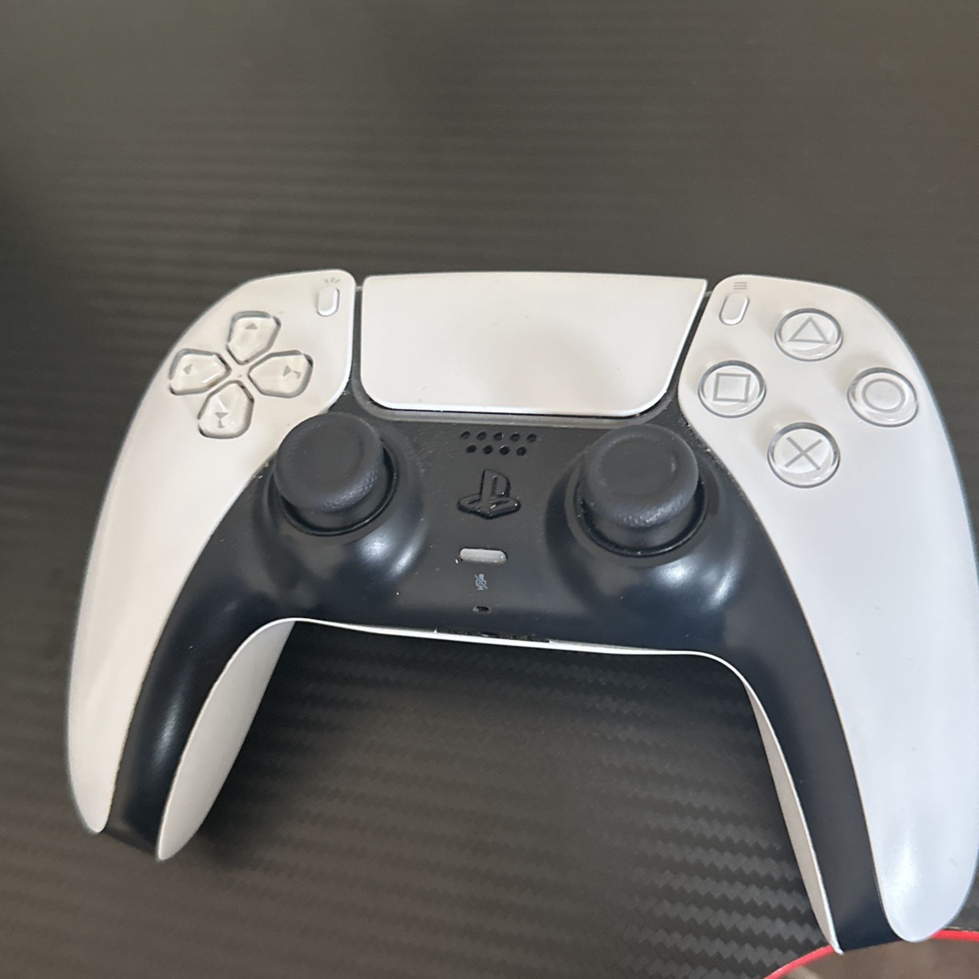 PS5 CONTROLLER