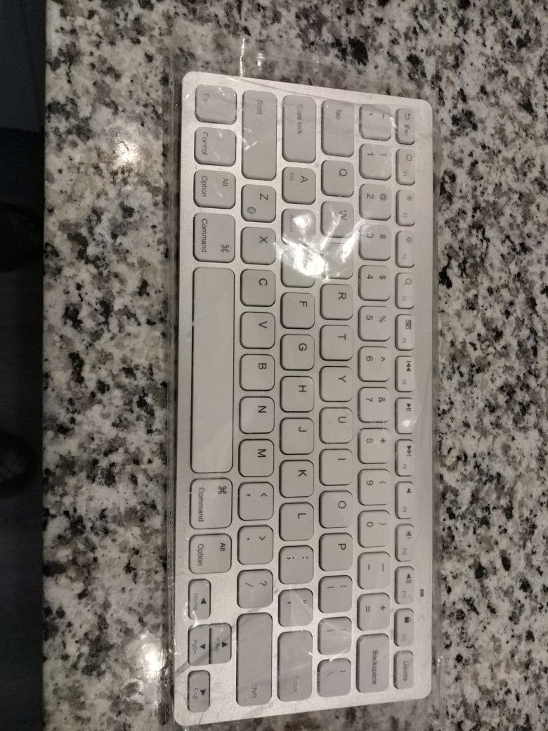 Bluetooth keyboard