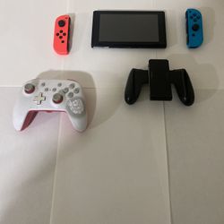 Nintendo Switch bundle – Neon Red/Blue – Fully Loaded With Games – Works Perfect – Clean