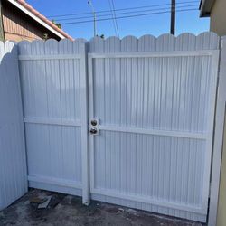 Metal Fence With Steel Posts