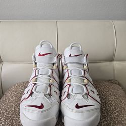 Nike VARSITY WHITE AND RED UPTEMPO SIZE 11