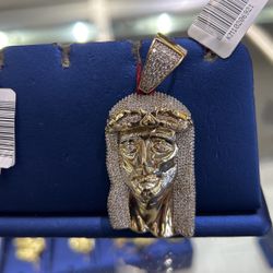 Stone Jesus Face Medallion 