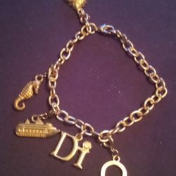 Di Disney International Charm Bracelet