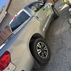 2010 Toyota Tundra V6 