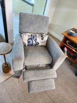 recliner chair