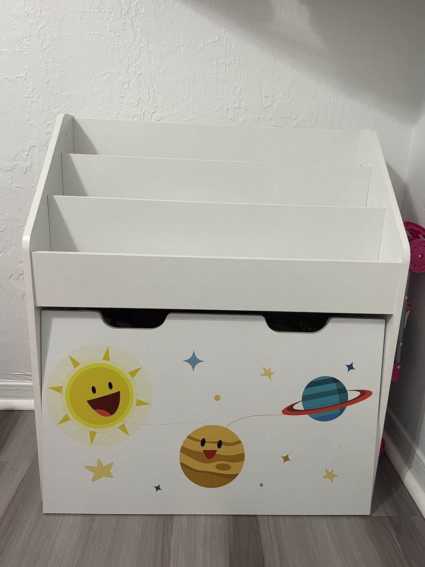 Children Bookcase + Toy Bin