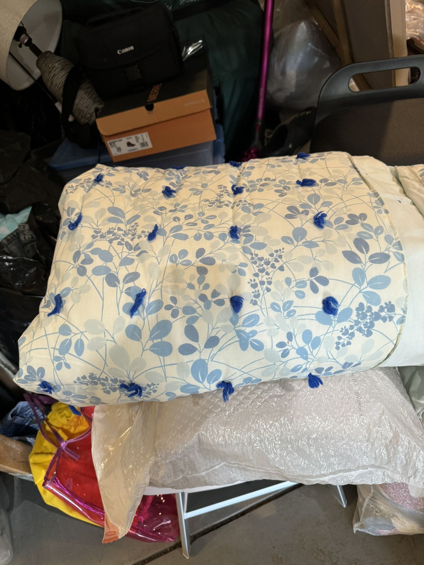 Queen Bedding