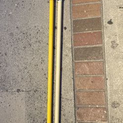 Adjustable Extensión Pole $25 For Both 
