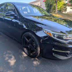 2017 KIA Optima
