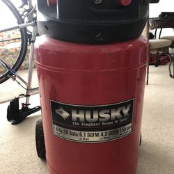 Husky compressor 20 gallons