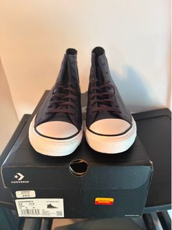 Unisex Navy Canvas Sneakers